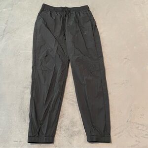 Nike Sportswear Tech Pants Mens Black Woven Tapered Joggers FZ0758-010 2323